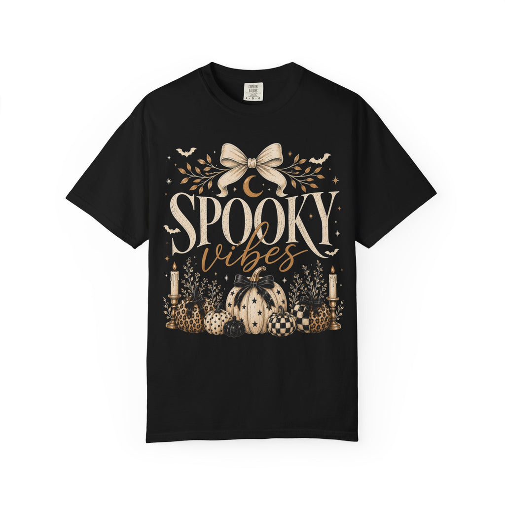 Women Comfort Colors Spooky Vibes Halloween T-Shirt
